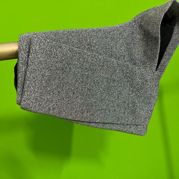 Shorts - Picture 1 of 5